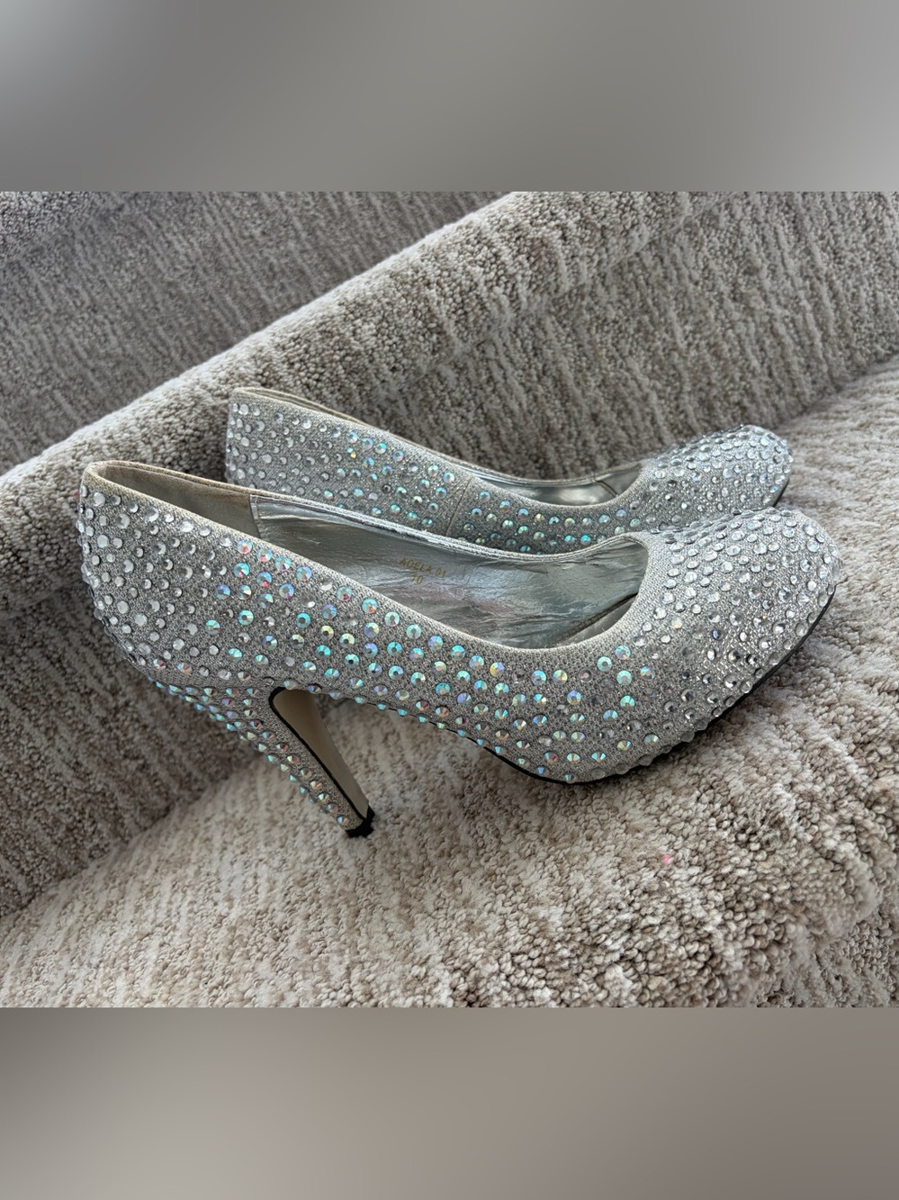 Silver Rhinestone Cinderella 4 inch heels. Women’s Size 10.